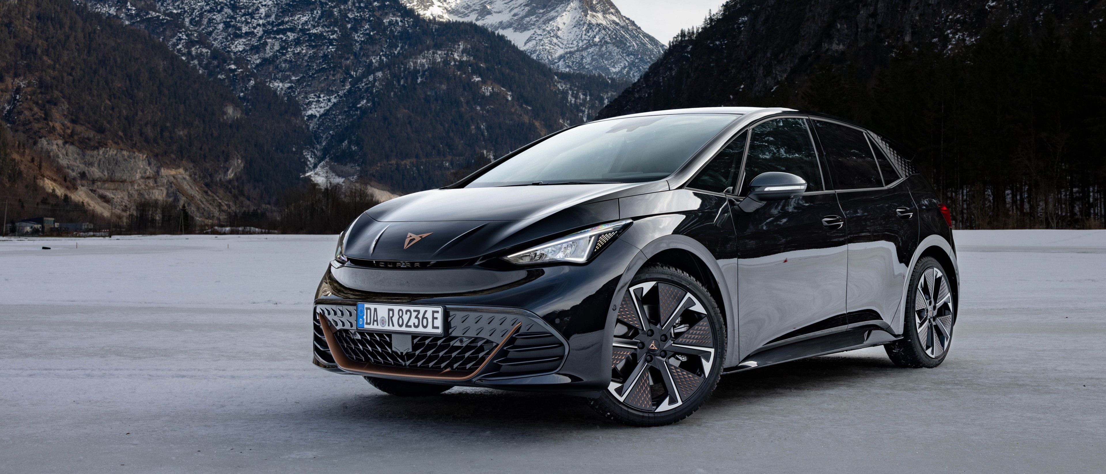 Cupra Born  150 kW (204 PS) 60 kWh