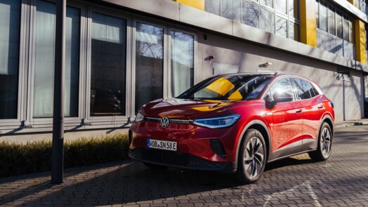 Volkswagen ID.4 Pro  210 kW (286 PS) 77 kWh